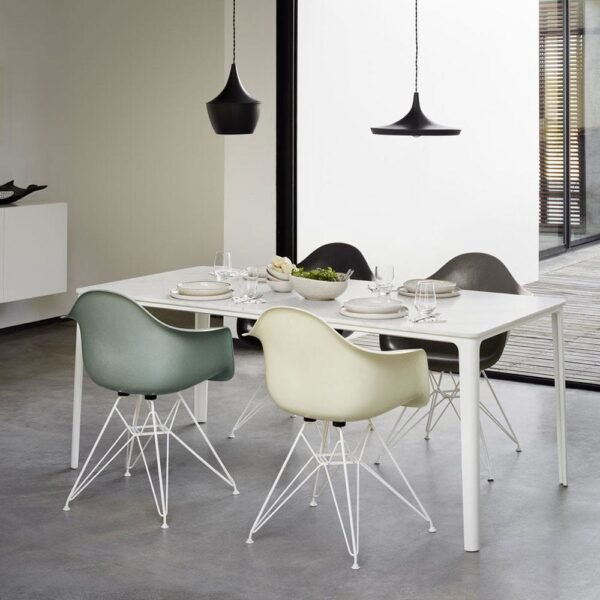 Eames DAR Armchair RE